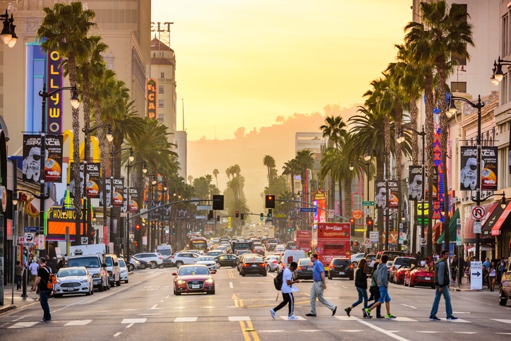 charter bus rental in Hollywood