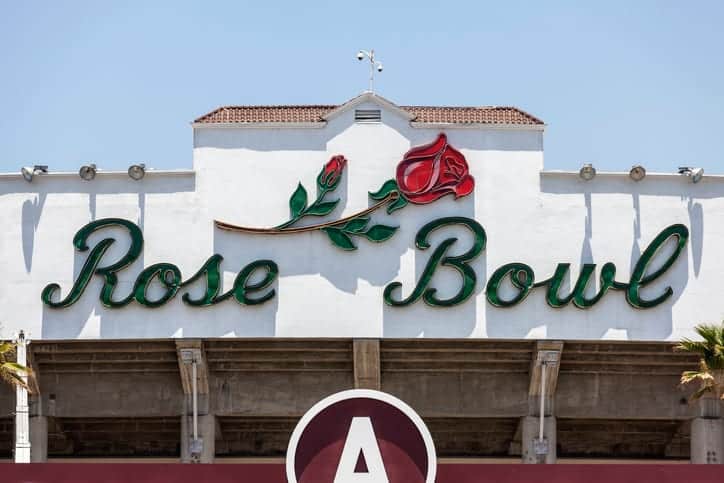 Pasadena - Rose Bowl - TCS Charter Bus - bus rental to the rose bowl